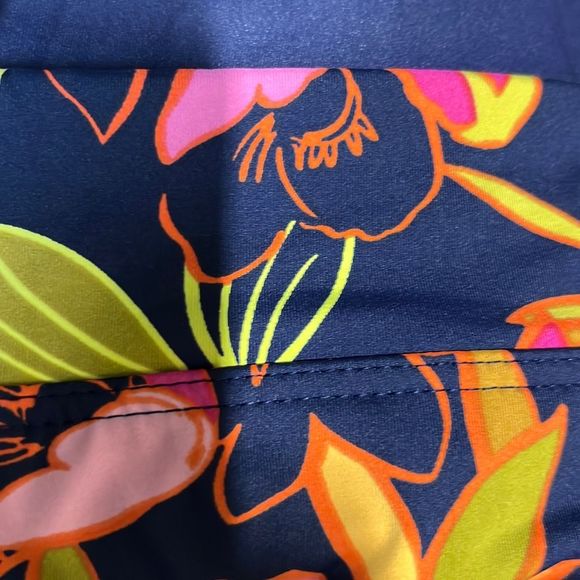 Lands’ End Plus Size 16 navy,pink, yellow floral skort bathing suit bottom/top. - Picture 7 of 8